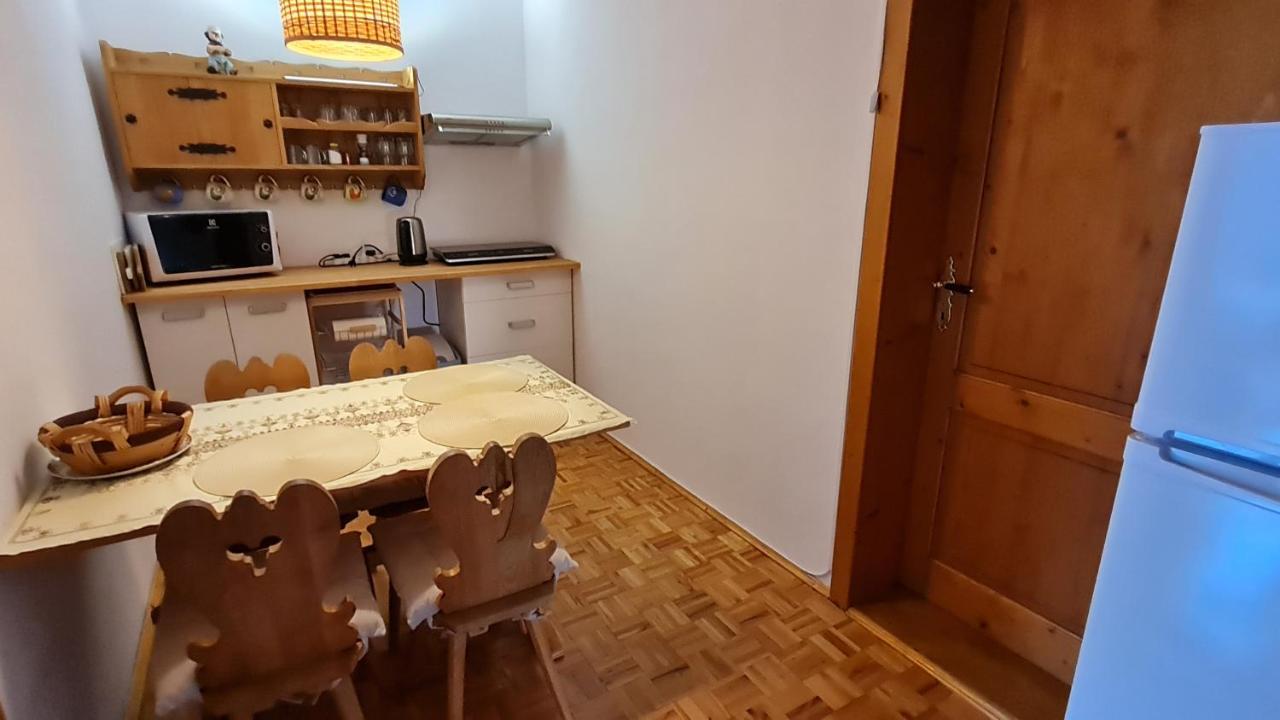 Penzion Piano Apartment Liptovský Mikuláš Exterior foto